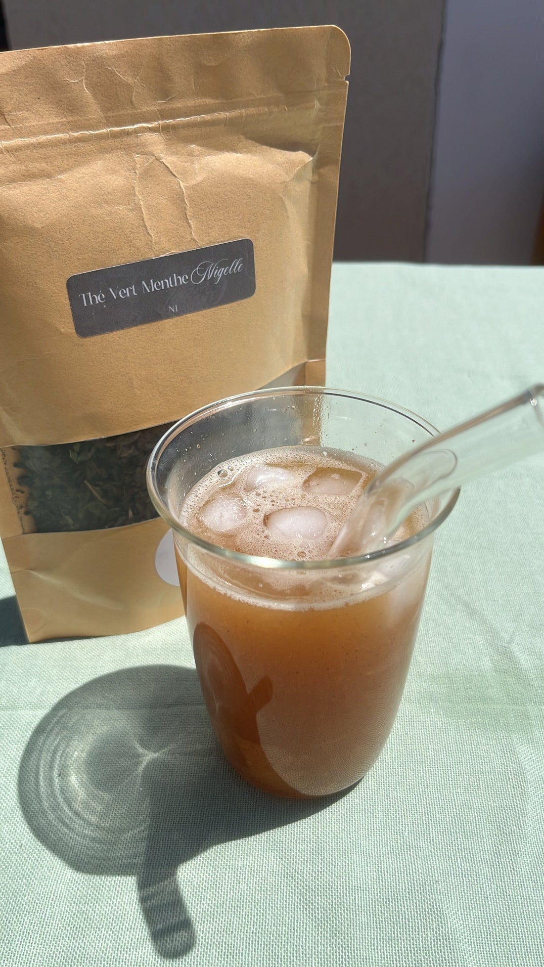 Iced tea pêche menthe nigelle